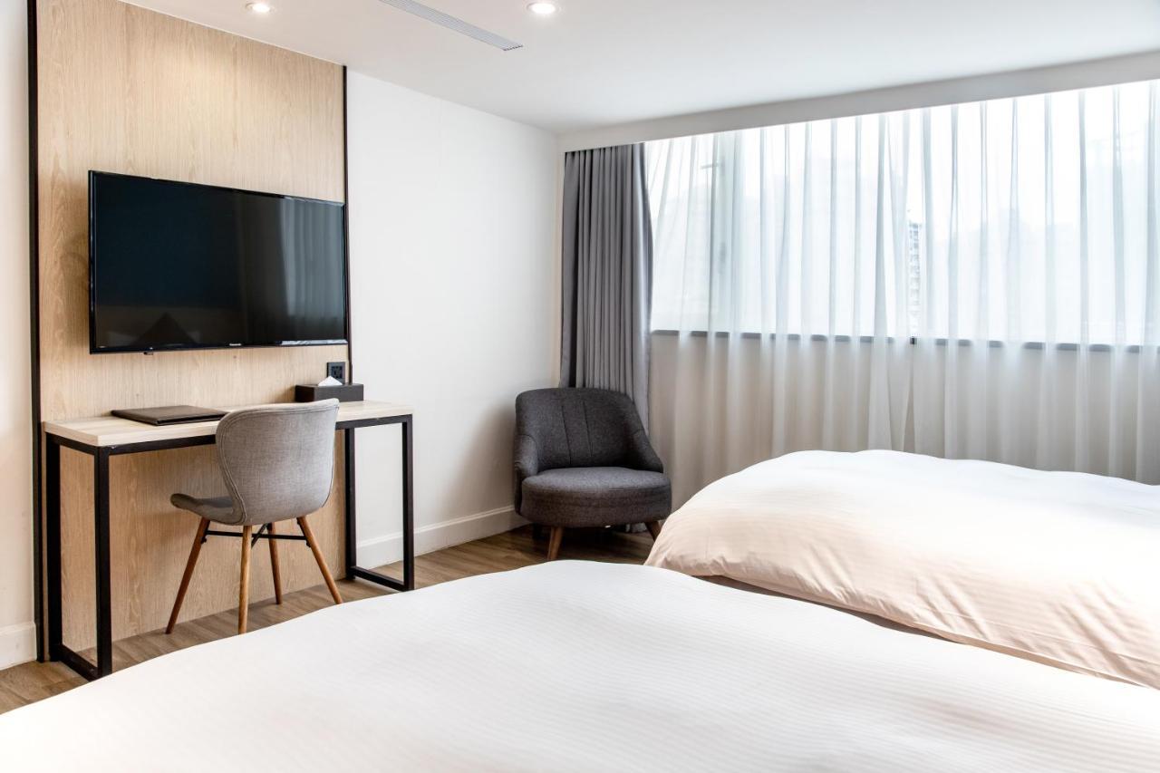 Hub Hotel Zhongli Ταογιουάν Εξωτερικό φωτογραφία